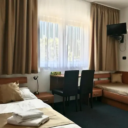 Ξενοδοχείο Remy 2*