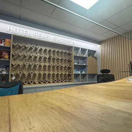 Remy Отель