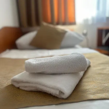 Remy Ξενοδοχείο 2*