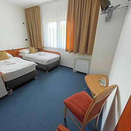 Hotel Remy