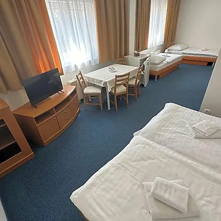 Hotel Remy